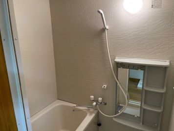 シャワールーム - Wise space　長岡 レンタルスタジオ・鏡張り＆マット有◆Wise space 802の室内の写真