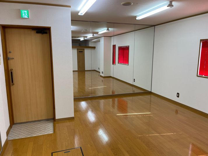 レンタルスタジオ・鏡張り＆マット有◆Wise space 802 - Wise space　長岡