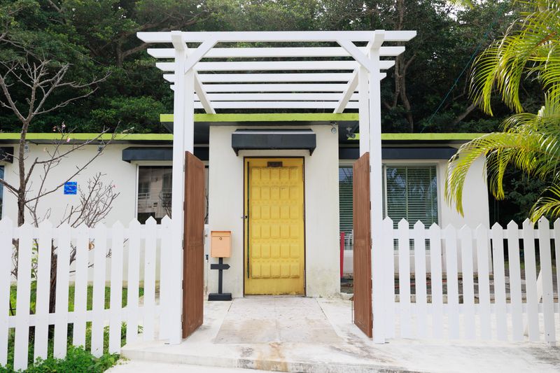 宜野湾レンタルサロン - CafuuStation　(カフーステーション)