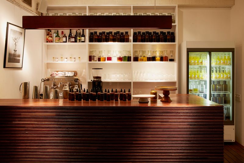 【1F】CAFE PHARMACY - THE A.I.R BUILDING