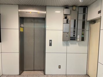 【エレベーターで7階に上がります。】 - 【閉店】テレワークブース水天宮前 【閉店】ブース15の室内の写真