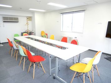 ＜フルーツ会議室🍋旭川駅前＞【室内動画あり】⭐️駅は目の前⭐️明るく広い(36㎡)⭐️ｻﾛﾝ整体も - ＜フルーツ会議室 旭川駅前＞