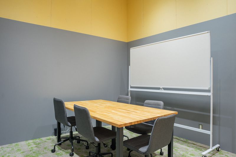 MTGルーム01 - iti SETOUCHI 