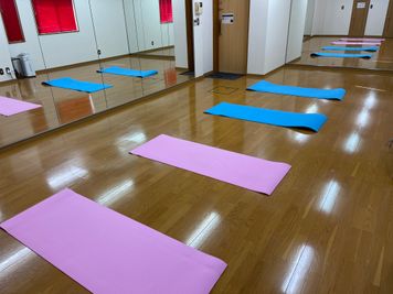 Wise space　長岡 レンタルスタジオ・鏡張り＆マット有◆Wise space 802の室内の写真