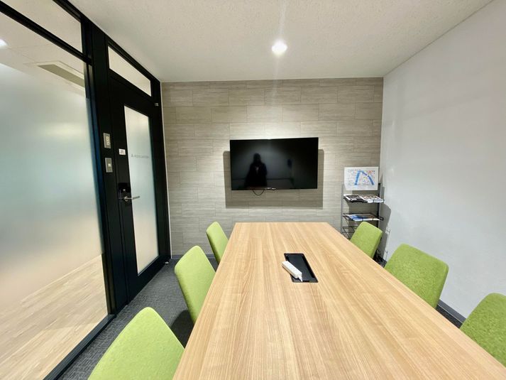 ミーティングルーム・6名用 - fabbit広島駅前