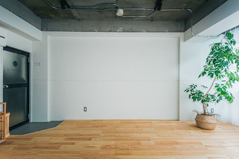 ヨガ/パーソナルレッスン/高さ2.7m/光回線完備 - レンタルスタジオ YOGA SPICE 神保町