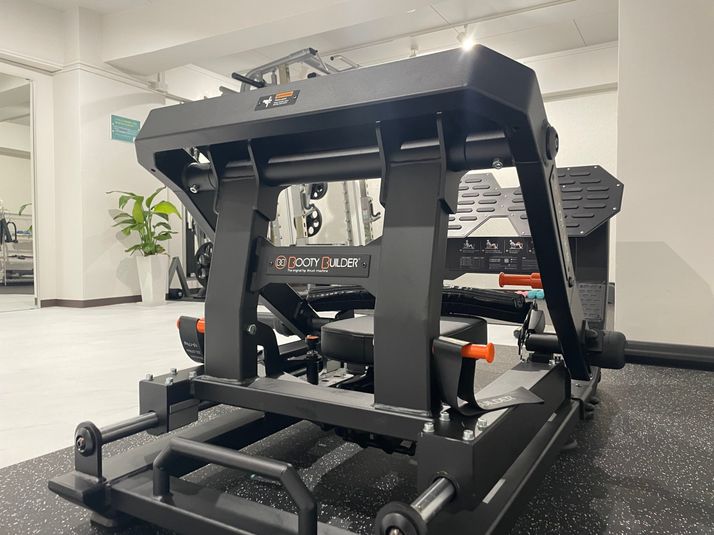 《桜木町駅 徒歩3分》の完全個室、貸切の広々レンタルジム！ - 《桜木町駅 徒歩3分》の完全個室、貸切の広々レンタルジム！