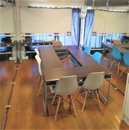 ひのまるオフィス天神 ひのまるスタジオ天神南店の室内の写真