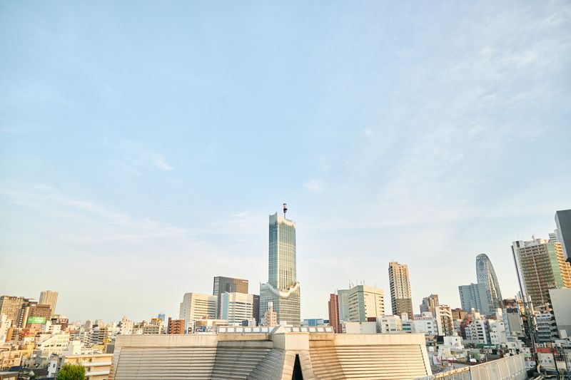 Space Side (S-R) - ROOF-TOP 屋上 新大久保R