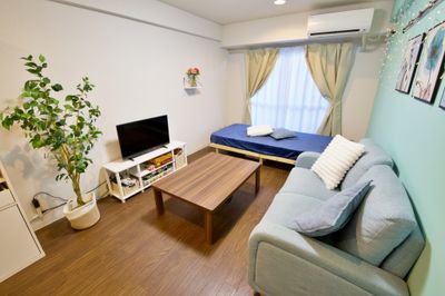 スカイブルーのクロスが映える可愛いお部屋です🐬 - SP457 SHARESPE SP457【シェアスペcasa池袋】の室内の写真