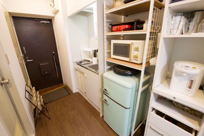 キッチン完備🍳
調理器具・食器もご用意してます - SP457 SHARESPE SP457【シェアスペcasa池袋】の室内の写真