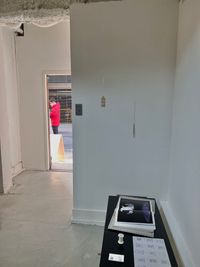 入り口の展示風景です - 2nen  【東銀座駅すぐの路面店舗】展示やイベント・ポップアップストアにの入口の写真