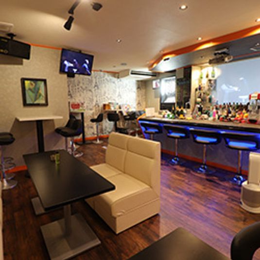 使い方無限大！カラオケやダーツ・プロジェクタ有り📽️ - ReBOOT（リブート）