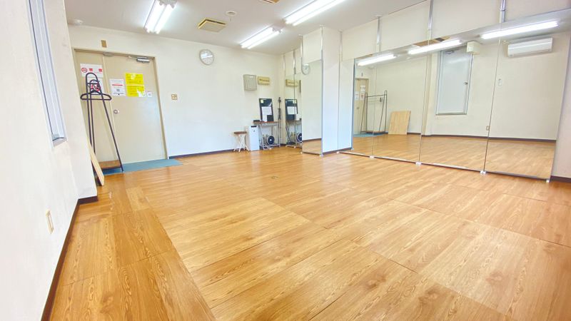 ✨沼津駅徒歩４分✨沼津の格安ダンススタジオMIRAI STEP - 沼津レンタルスタジオ MIRAI STEP