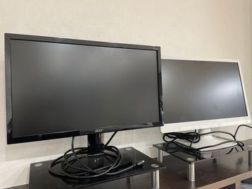 モニター貸出 - コワーキングスペース＆レンタルスペース Pivot川西 レンタルスペースの設備の写真
