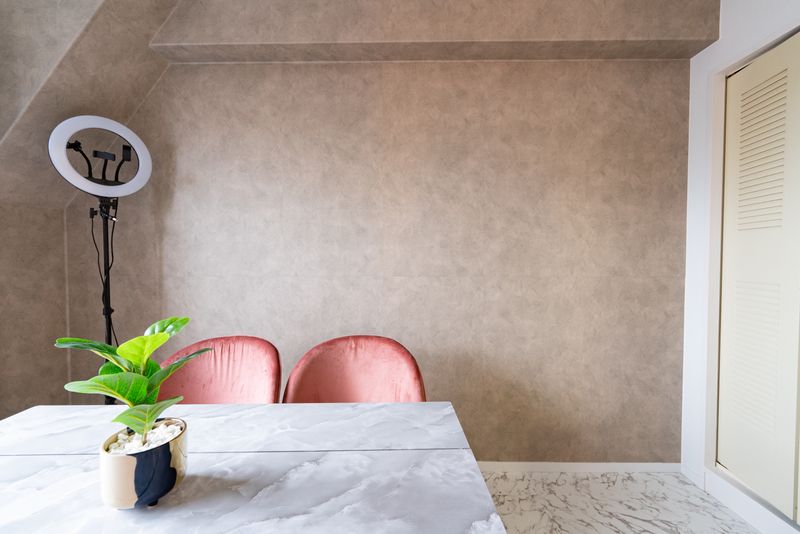 【◇エレメント京橋駅前◇】駅近2分🚶6人迄の御利用✨24時間 - 🫧エレメント京橋駅前🫧駅近/120プロジェクター