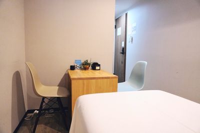 ORIGO Tenjin #1 客室サロンスペース（２０２号室）の室内の写真