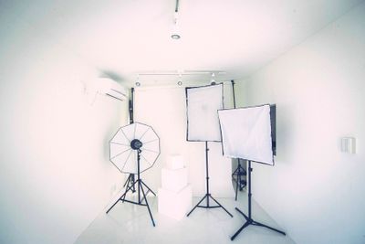 商品のイメージカット撮影や撮影会などの人物撮影に最適な機材の充実したフォトスタジオ - Sunstore-サンストア-