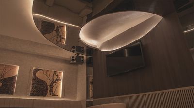 レンタルスペース koi-koi 【カラオケ完備】上質なプライベートラグジュアリー空間の室内の写真