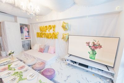 Lu・an 平日お得🤍栄駅すぐ❣️大人数OK🥰大型モニターで推し活♡の室内の写真