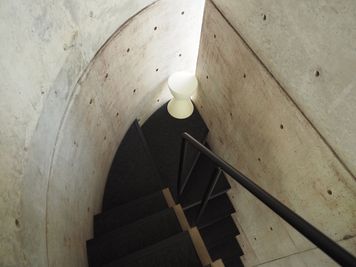 ３階建ての建物すべてがあなただけの特別な空間に。 - Cloud Nine Gallery（クラウドナインギャラリー） C9/クラウドナインギャラリーの室内の写真