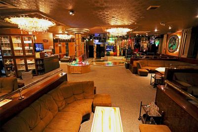 店内中央 - カラオケclubNOVA 飲み放題プランありのパーティーイベントスペースNOVAの室内の写真