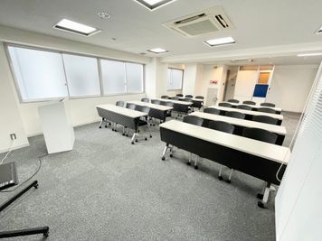 【ワンフロア貸切なので周りを気にせずお使いいただけます】 - 【閉店】TIME SHARING 代々木 新宿明治通りビル 【閉店】9Fの室内の写真