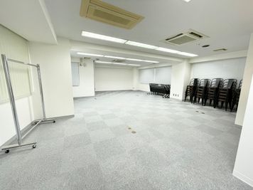 【最大30名収容可能です】 - TIME SHARING 代々木 新宿明治通りビル 4Fの室内の写真