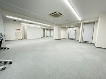 【最大40名収容可能です】 - 【閉店】TIME SHARING 代々木 新宿明治通りビル 3Fの室内の写真