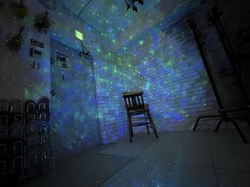 星空の中で幻想的な絵も撮れます - studio owl 御茶ノ水駅前店｜撮影スタジオ 10種類の背景で撮影できる機材全部無料のデザイナーズ撮影スタジオの設備の写真