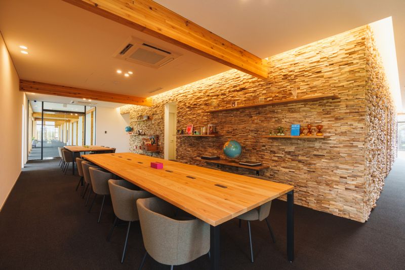 貸し会議室（半面利用①） - Office Cloud ９(オフィスクラウドナイン）