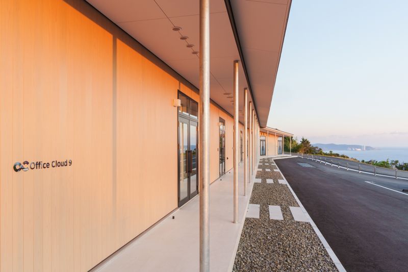 貸し会議室（半面利用①） - Office Cloud ９(オフィスクラウドナイン）