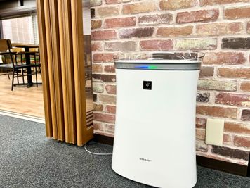空気清浄機稼働中✨感染対策実施しています - ベンチャーデスク銀座６ 貸し会議室.Gの室内の写真