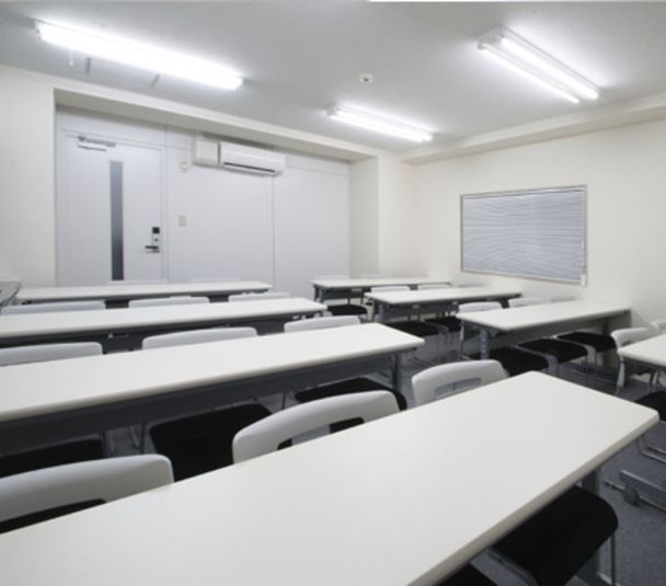 【ROOMs水道橋店 第6会議室】水道橋駅 西口改札徒歩2分 - 貸会議室ルームス水道橋店