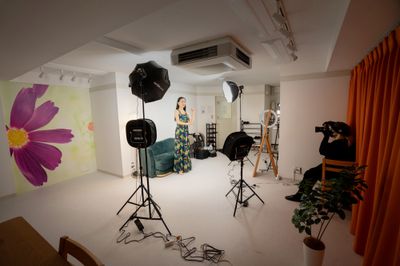 広々としたスペースです。
モデル身長168㎝、ヒール7cm - ファインスタジオ　アキバの室内の写真