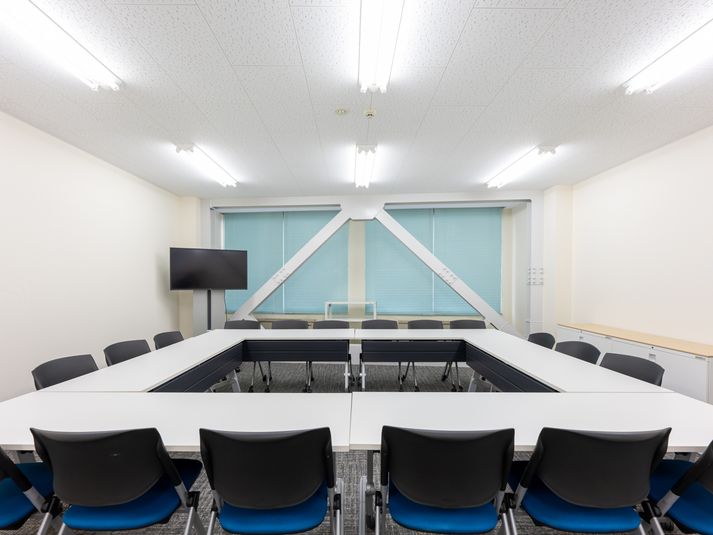 エコファニ貸会議室by三菱地所　Room「2B」最大30名収容 - エコファニの貸会議室 by 三菱地所  4月4日オープン！