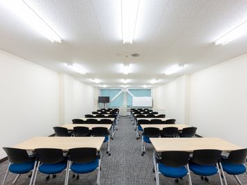 三菱地所の社内ベンチャー制度から事業化した、リユース家具の販売サービスを行うエコファニが運営する会議室 Room「2C」 - エコファニの貸会議室 by 三菱地所  4月4日オープン！