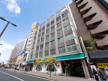 エコファニの貸会議室 by 三菱地所  4月4日オープン！ エコファニ貸会議室by三菱地所　Room「2C」最大42名収容の外観の写真