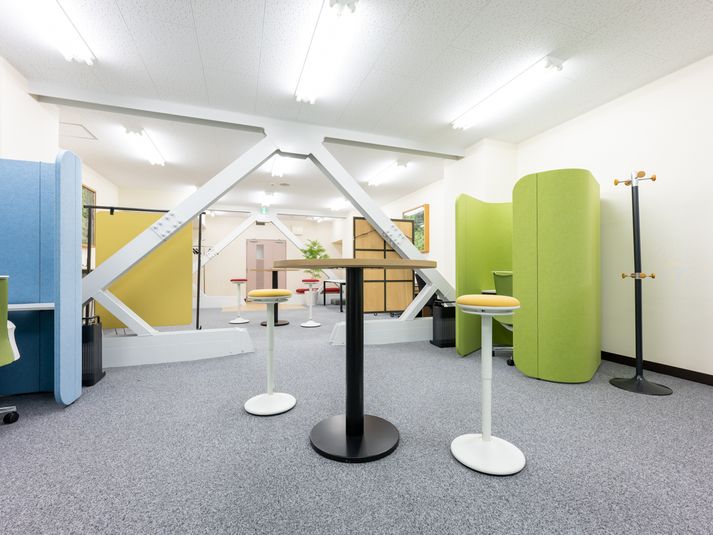 エコファニのワークスペース by三菱地所 2F 個人ブース③ - エコファニの貸会議室 by 三菱地所  4月4日オープン！