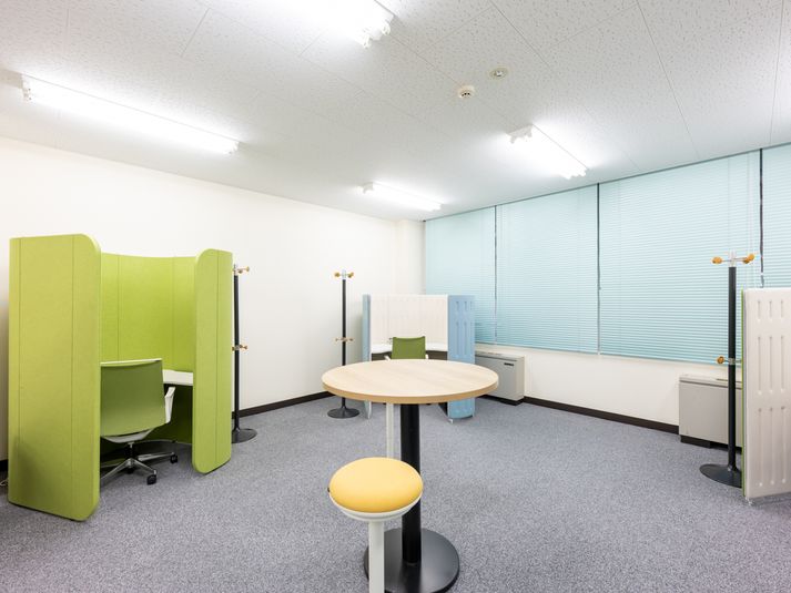 エコファニのワークスペース by三菱地所 2F 個人ブース③ - エコファニの貸会議室 by 三菱地所  4月4日オープン！