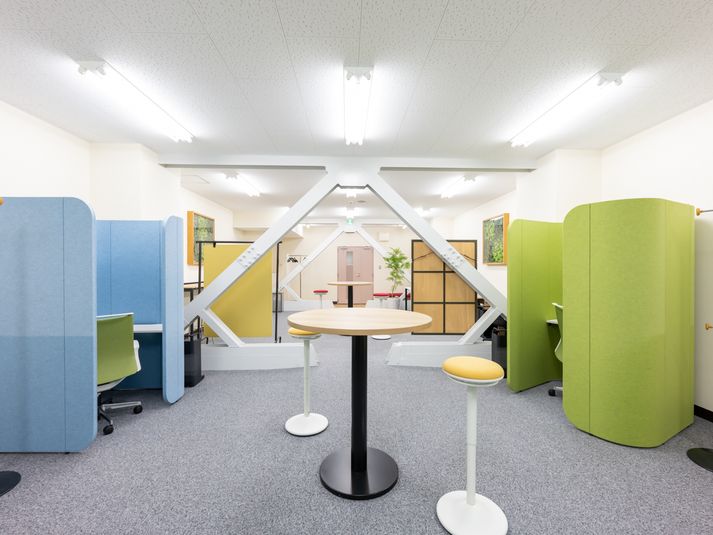 エコファニのワークスペース by三菱地所 2F 個人ブース④ - エコファニの貸会議室 by 三菱地所 4月4日オープン!