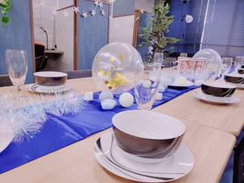 《VILLENTBiz神戸元町》 《24名 キッチン付会議室》最大39名 /レイアウト自由の設備の写真