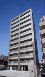 居住用賃貸マンションの１階テナントスペース、
普段は、助産院・アロマスクールを開設中。 - ファウンテンテラス鹿児島中央 フル装備・ハイスッペクのレンタルスペースの外観の写真