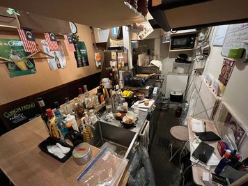 店内の内観 - トムヤムクンと日替わり店主のBARちりバル レンタルキッチン　レンタル厨房　レンタル飲食店の設備の写真