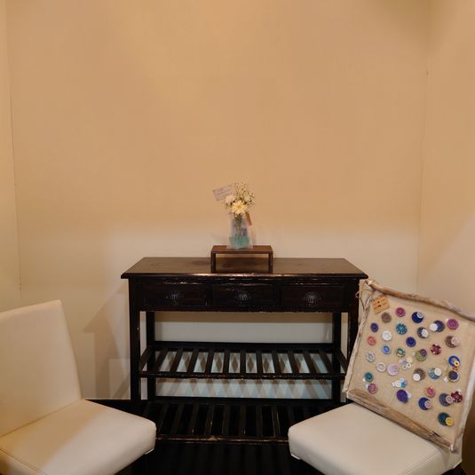 POP UP GALLERY - つくるひとcafe〜ひふみ杏〜