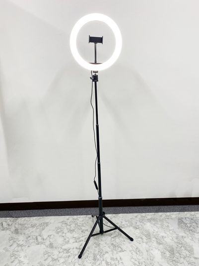 「 白を基調としたサロン風のくつろぎスペース☕️」 - 完全貸切スペース -piece（ピース）-