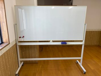 ホワイトボード（180cm×90cm） - Wise space　長岡 ■□Wise space 803□■□レンタルスペース　の設備の写真