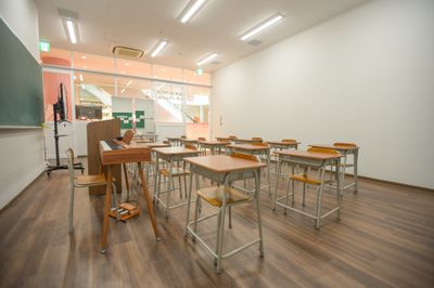 渋谷女子インターナショナルスクール 渋谷女子インターナショナルスクール＜教室A＞の室内の写真
