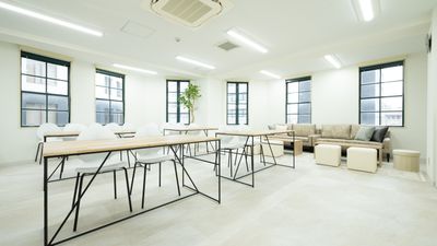 〈SMILE工房 Biz京橋〉 Biz京橋の室内の写真