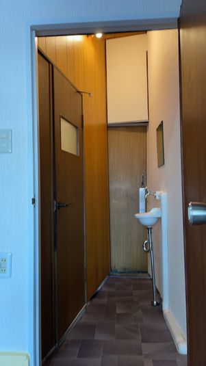 大型鏡有【着付け】福山駅徒歩8分　船町レンタルスタジオ - 船町レンタルダンススタジオ